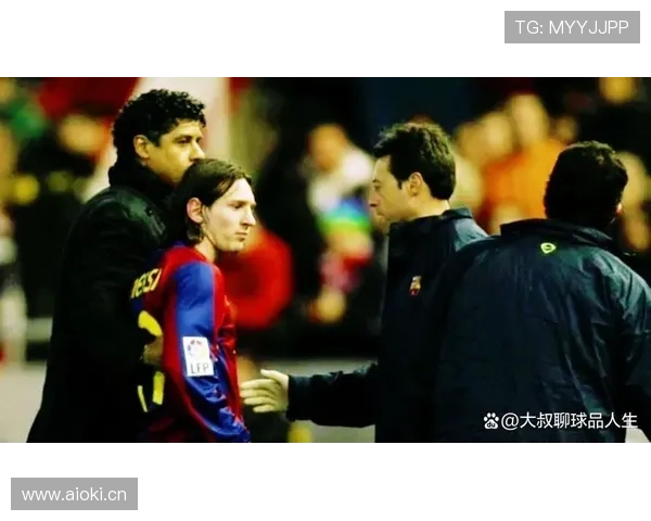 埃托奥回忆：从足球场到人生的转折点的经历与启示