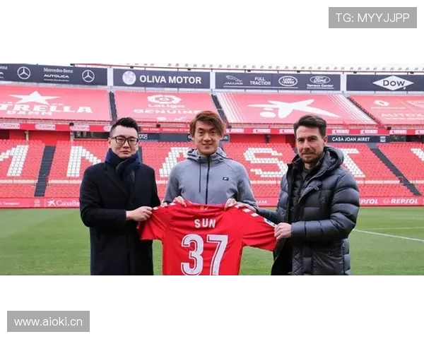 穆西亚拉谈及偶像与榜样,坦言深受多位球星影响 穆西亚拉谈及偶像与榜样,坦言深受多位球星影响