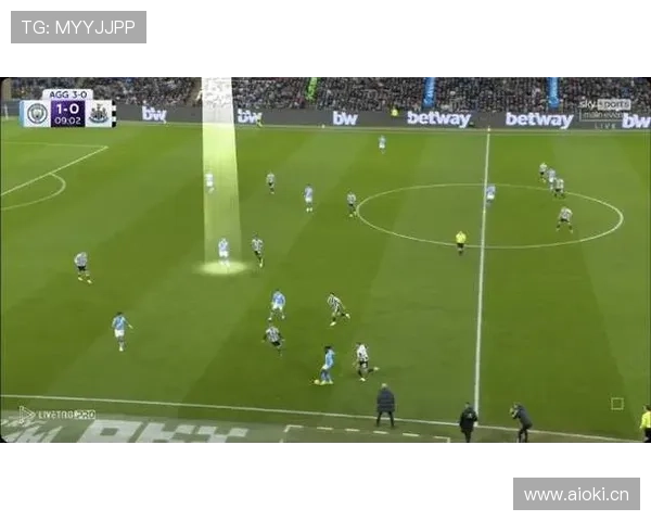 特罗萨德对阵曼城的关键表现解析：强强对话中的战术价值