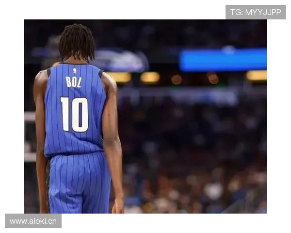 博尼法斯进球效率解析:冲击型中锋的终结能力 博尼法斯进球效率解析:冲击型中锋的终结能力